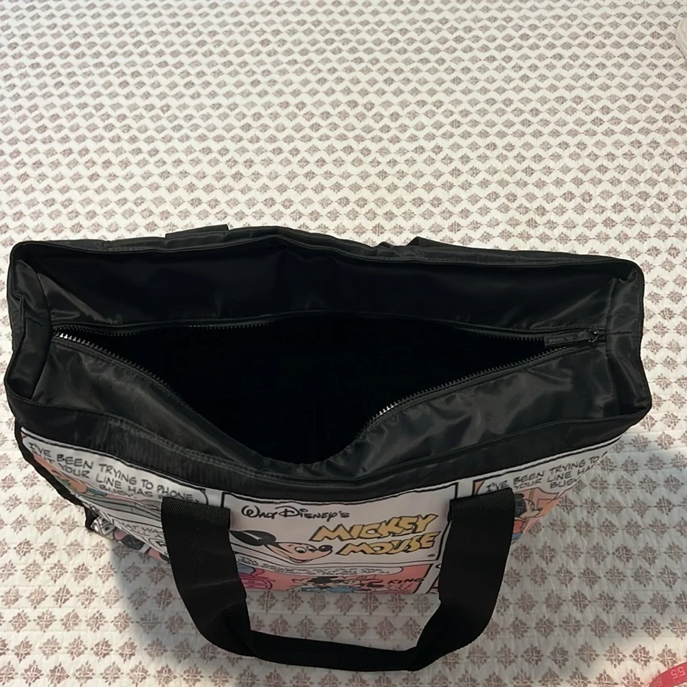 Disney Mickey Minnie Mouse Comic Strip Zipper Tote Travel Overnight Large Bag
